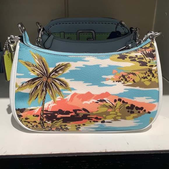 Coach Teri bag Hawaiian - Picture 3 of 6